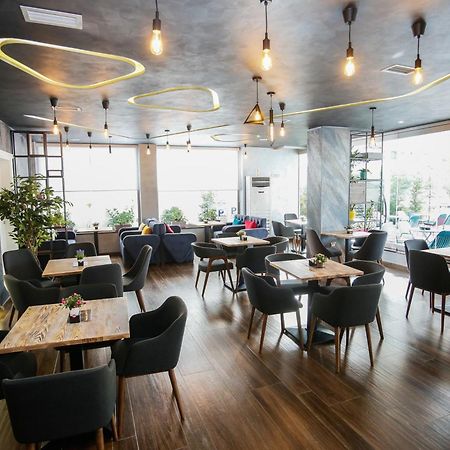 Lubjana Hotel Durrës 外观 照片