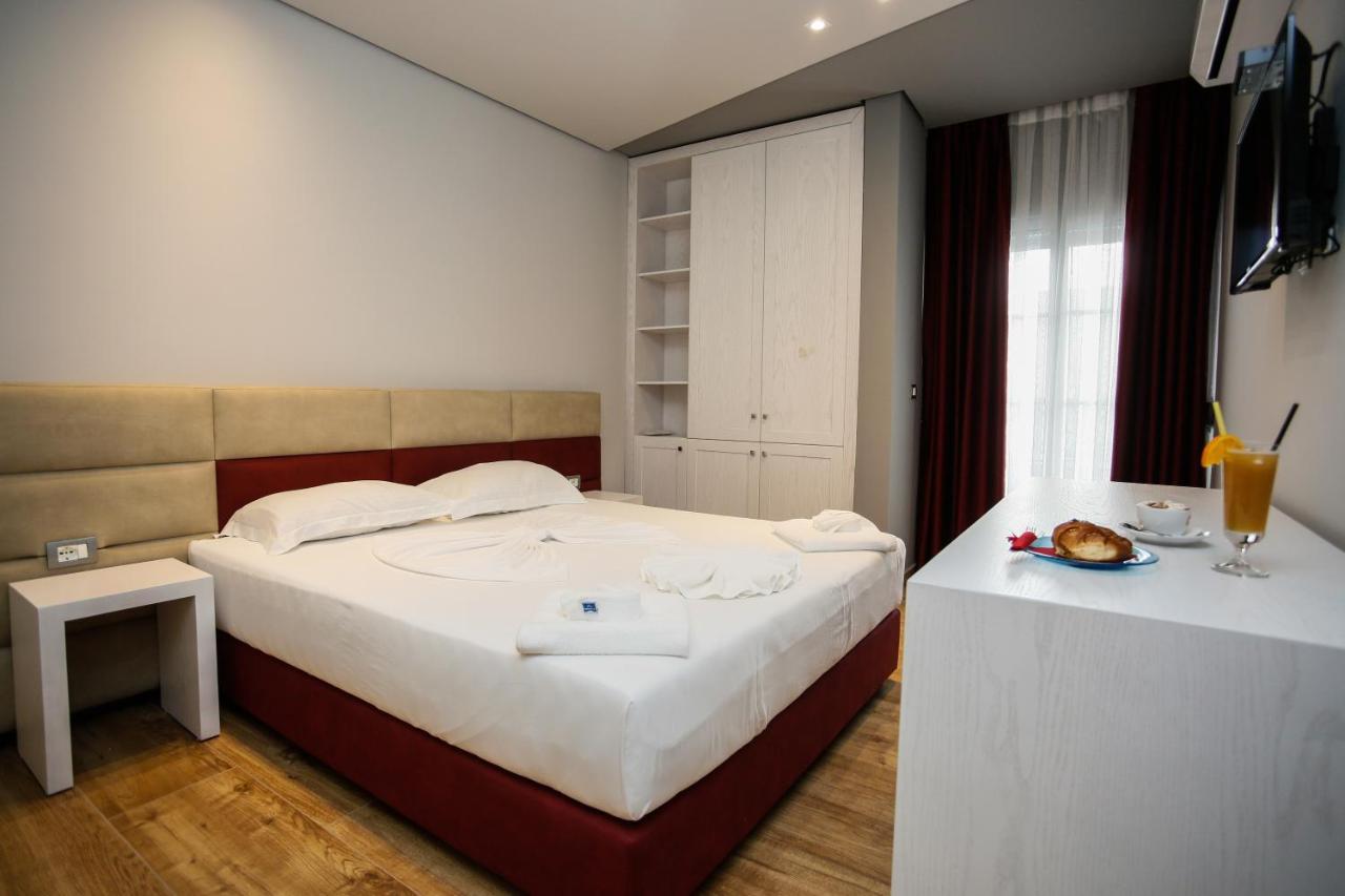 Lubjana Hotel Durrës 外观 照片