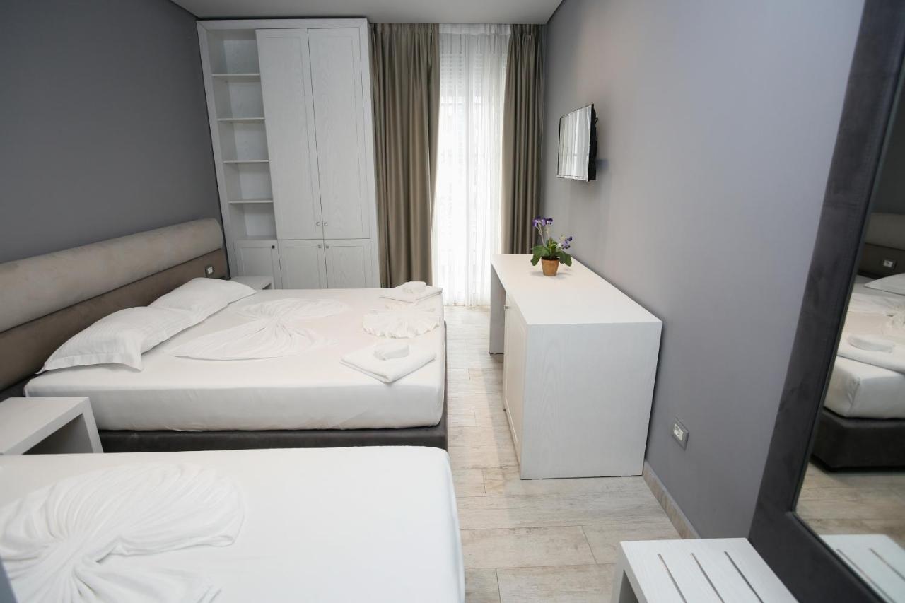 Lubjana Hotel Durrës 外观 照片