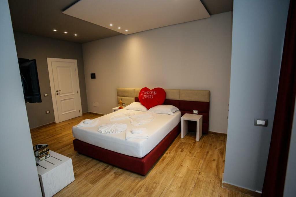 Lubjana Hotel Durrës 外观 照片