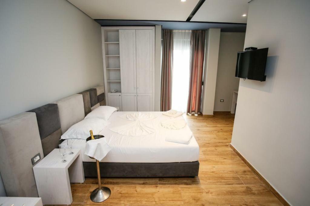 Lubjana Hotel Durrës 外观 照片