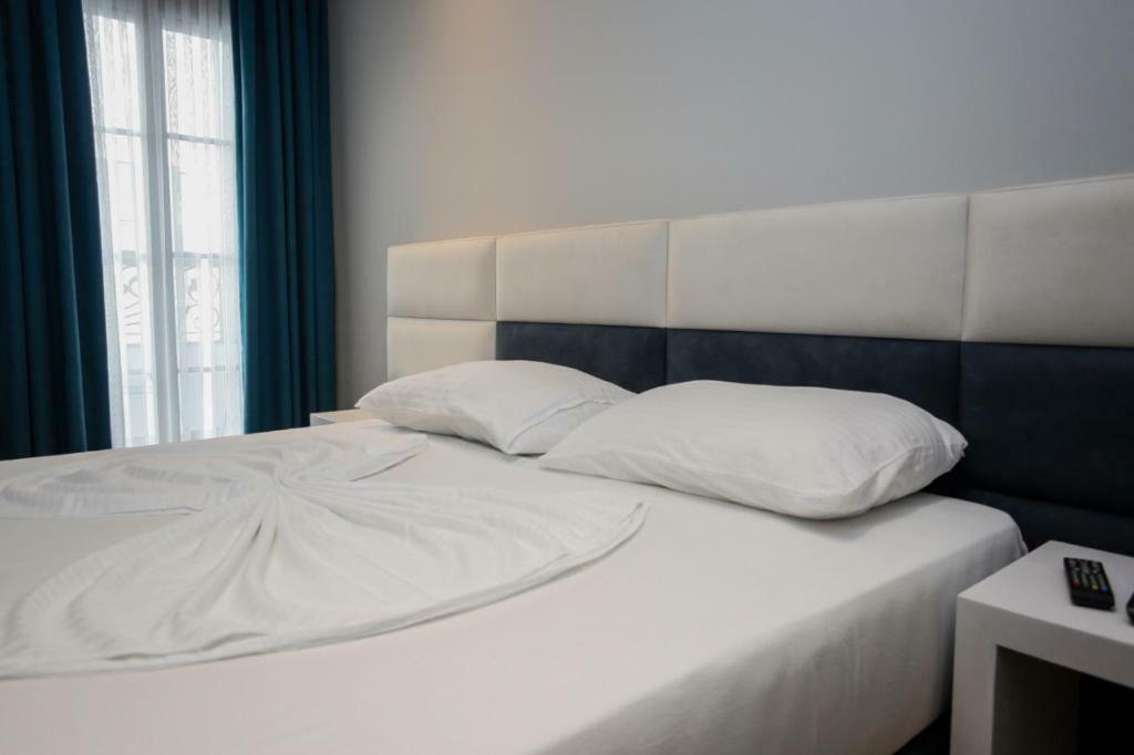 Lubjana Hotel Durrës 外观 照片